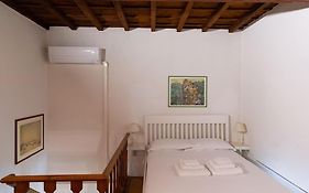 Charming 1Br Apartment